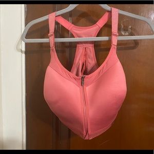 Victoria Secret 36DDD sports bra